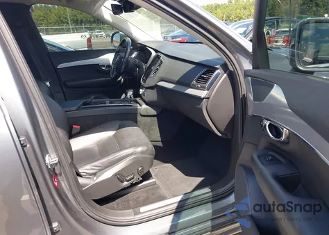 2016 Volvo Xc90 T5 Momentum z USA, uszkodzony, nr VIN YV4102XKXG1072106